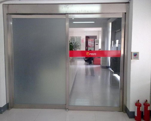 紅外線自動(dòng)門 紅外線自動(dòng)門