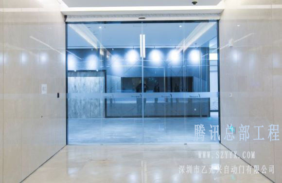 全玻璃自動感應門 全玻璃自動感應門